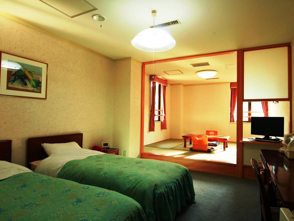 יאמנוצ'י You Resort Hotel מראה חיצוני תמונה